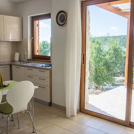 House Divna בית נופש Kraj (Zadar)