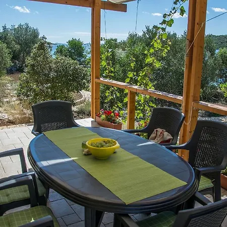 House Divna Holiday home *