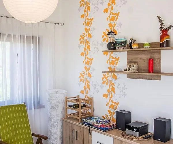 House Divna Semesterbostad *