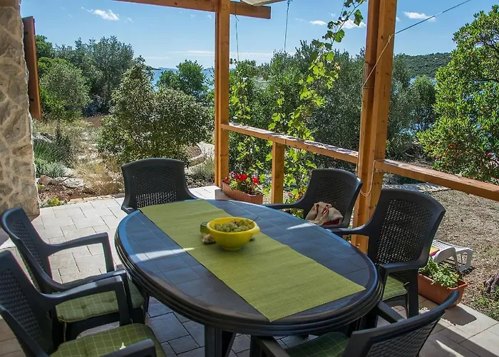 House Divna Semesterbostad *